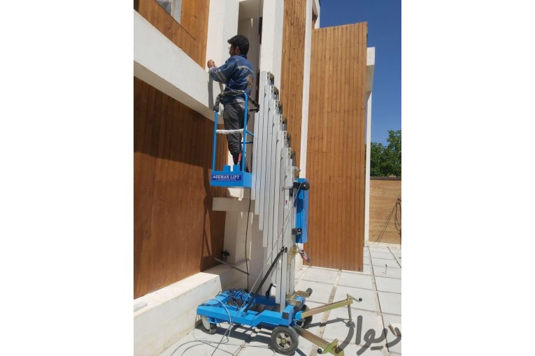 اجاره بالابر خودرویی و نفربر